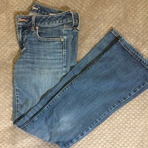American Eagle Favorite Boyfriend Jeans size 6